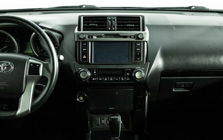 Toyota Land Cruiser Prado 150 рестайлинг 2, 2013 год, 2 799 777 рублей, 15 фотография