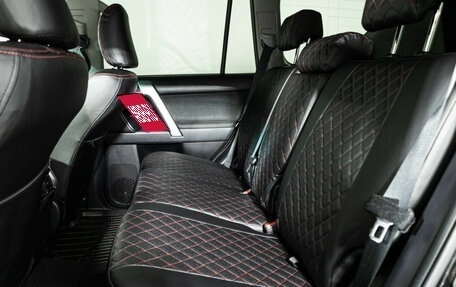 Toyota Land Cruiser Prado 150 рестайлинг 2, 2013 год, 2 799 777 рублей, 11 фотография
