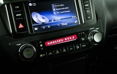Toyota Land Cruiser Prado 150 рестайлинг 2, 2013 год, 2 799 777 рублей, 17 фотография