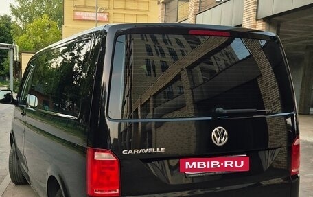 Volkswagen Caravelle T6 рестайлинг, 2018 год, 2 950 000 рублей, 7 фотография