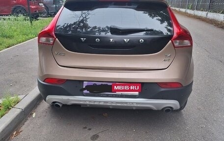 Volvo V40 Cross Country I, 2014 год, 1 370 000 рублей, 5 фотография