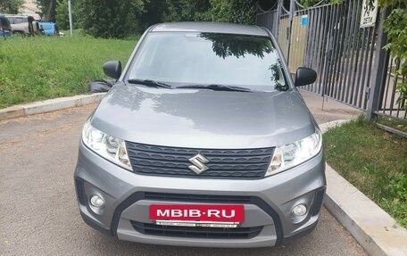 Suzuki Vitara II рестайлинг, 2018 год, 1 800 000 рублей, 15 фотография