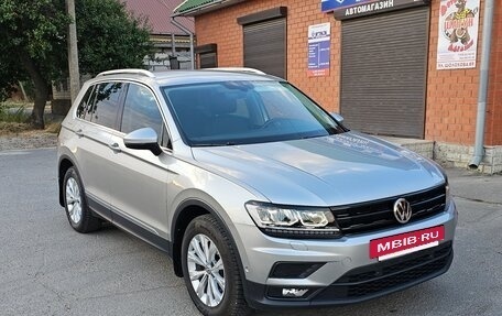 Volkswagen Tiguan II, 2018 год, 3 050 000 рублей, 11 фотография