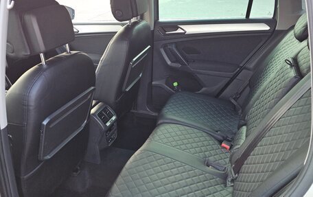 Volkswagen Tiguan II, 2018 год, 3 050 000 рублей, 35 фотография