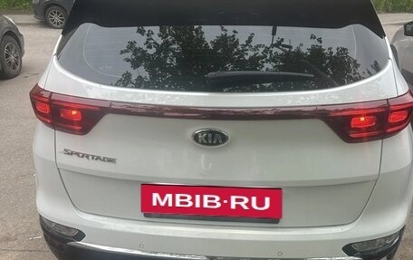 KIA Sportage IV рестайлинг, 2022 год, 2 350 000 рублей, 4 фотография