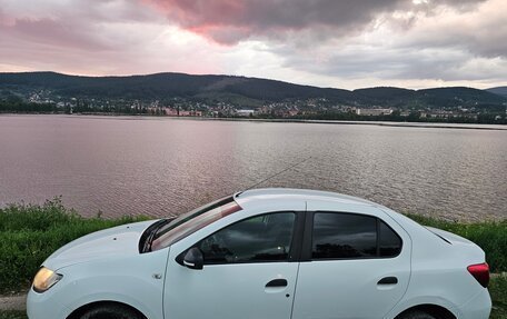 Renault Logan II, 2016 год, 957 000 рублей, 4 фотография
