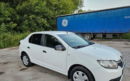 Renault Logan II, 2016 год, 957 000 рублей, 8 фотография