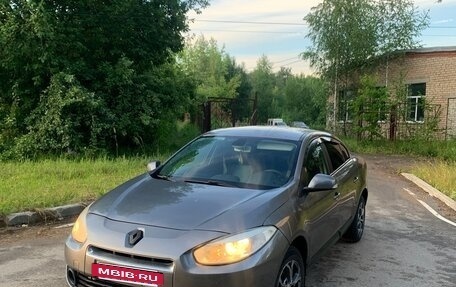 Renault Fluence I, 2010 год, 500 000 рублей, 2 фотография