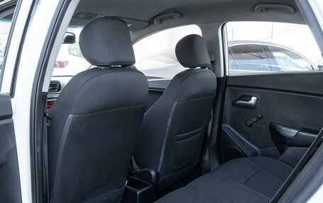 KIA Rio III рестайлинг, 2015 год, 1 049 000 рублей, 11 фотография