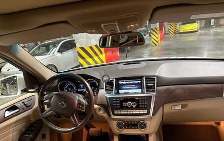 Mercedes-Benz M-Класс, 2013 год, 2 890 000 рублей, 2 фотография