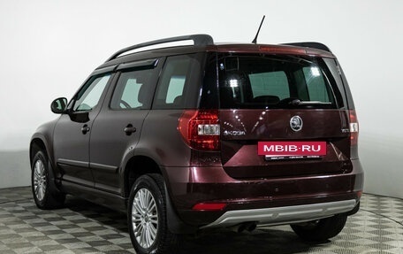 Skoda Yeti I рестайлинг, 2014 год, 1 099 700 рублей, 8 фотография