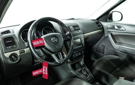 Skoda Yeti I рестайлинг, 2014 год, 1 099 700 рублей, 12 фотография