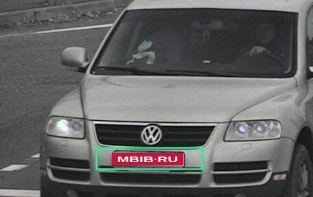 Volkswagen Touareg III, 2004 год, 550 000 рублей, 1 фотография