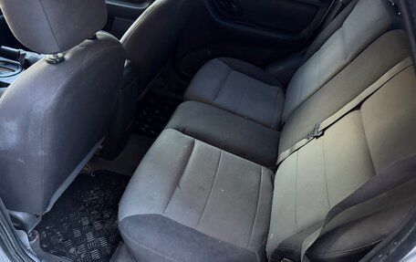Ford Escape II, 2005 год, 370 000 рублей, 23 фотография
