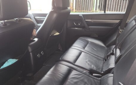 Mitsubishi Pajero IV, 2011 год, 1 500 000 рублей, 9 фотография