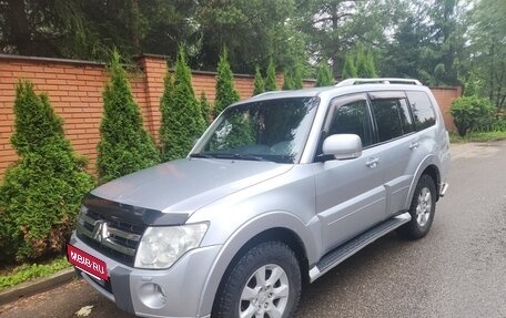 Mitsubishi Pajero IV, 2011 год, 1 500 000 рублей, 2 фотография