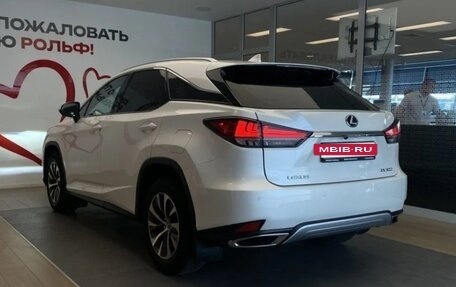 Lexus RX IV рестайлинг, 2021 год, 5 500 000 рублей, 3 фотография