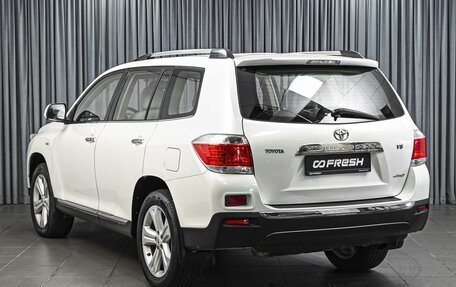 Toyota Highlander III, 2010 год, 1 884 579 рублей, 2 фотография