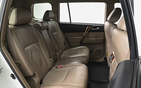 Toyota Highlander III, 2010 год, 1 884 579 рублей, 7 фотография