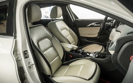 Infiniti Q30, 2017 год, 3 200 000 рублей, 14 фотография