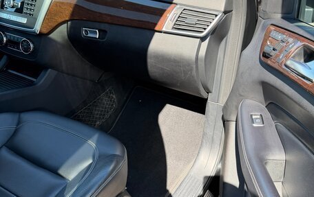 Mercedes-Benz M-Класс, 2011 год, 1 870 000 рублей, 22 фотография