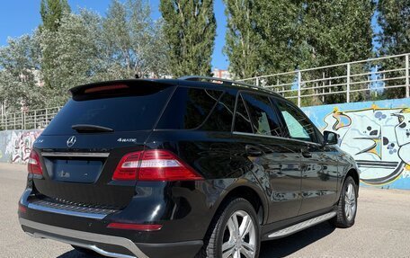 Mercedes-Benz M-Класс, 2011 год, 1 870 000 рублей, 26 фотография