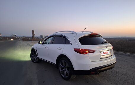 Infiniti FX II, 2013 год, 2 300 000 рублей, 3 фотография
