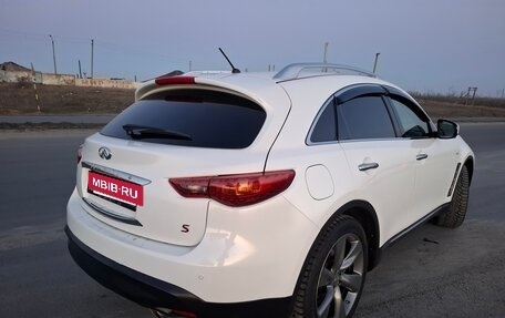 Infiniti FX II, 2013 год, 2 300 000 рублей, 9 фотография