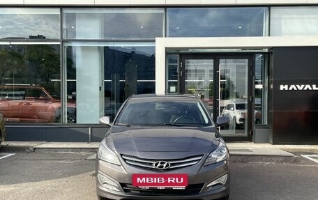 Hyundai Solaris II рестайлинг, 2015 год, 1 092 000 рублей, 2 фотография