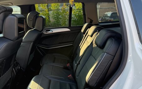 Mercedes-Benz GL-Класс, 2014 год, 2 700 000 рублей, 5 фотография