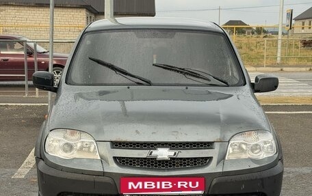 Chevrolet Niva I рестайлинг, 2010 год, 350 000 рублей, 3 фотография