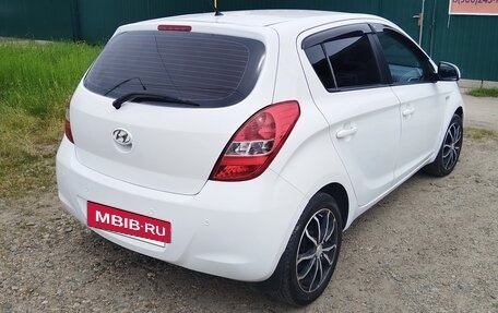 Hyundai i20 IB рестайлинг, 2010 год, 660 000 рублей, 2 фотография