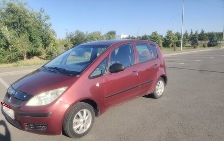 Mitsubishi Colt VI рестайлинг, 2007 год, 460 000 рублей, 2 фотография