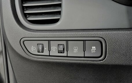 KIA Rio IV, 2018 год, 1 320 000 рублей, 8 фотография
