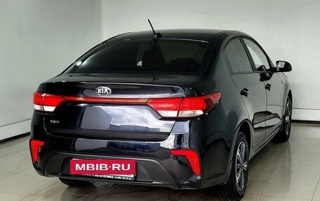 KIA Rio IV, 2018 год, 1 320 000 рублей, 4 фотография