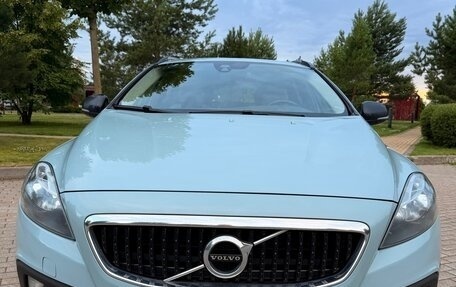 Volvo V40 Cross Country I, 2017 год, 2 150 000 рублей, 3 фотография