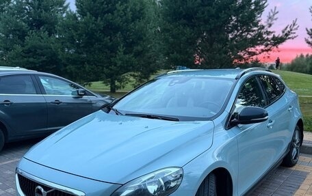 Volvo V40 Cross Country I, 2017 год, 2 150 000 рублей, 20 фотография