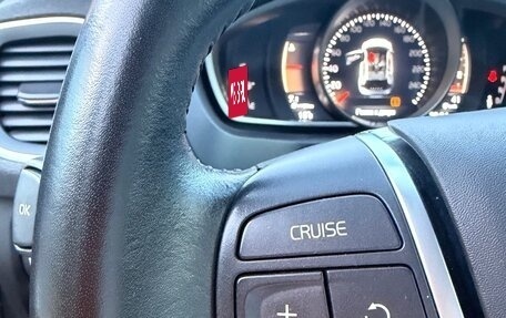 Volvo V40 Cross Country I, 2017 год, 2 150 000 рублей, 13 фотография