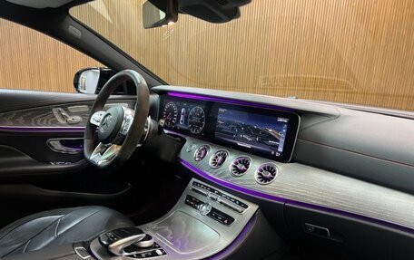 Mercedes-Benz CLS AMG, 2019 год, 6 300 000 рублей, 15 фотография