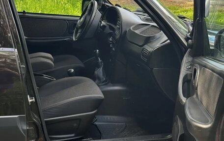 Chevrolet Niva I рестайлинг, 2017 год, 710 000 рублей, 25 фотография