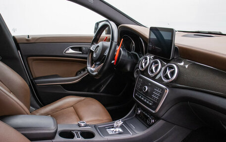 Mercedes-Benz CLA AMG, 2015 год, 2 445 000 рублей, 10 фотография