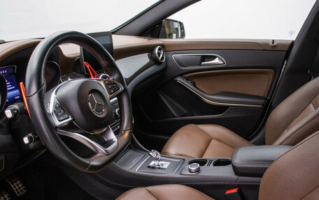 Mercedes-Benz CLA AMG, 2015 год, 2 445 000 рублей, 11 фотография