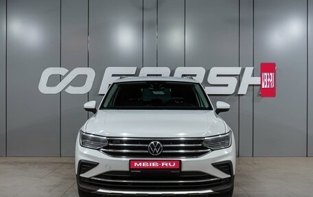 Volkswagen Tiguan II, 2021 год, 2 349 000 рублей, 3 фотография