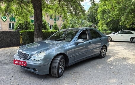 Mercedes-Benz C-Класс, 2003 год, 650 000 рублей, 2 фотография