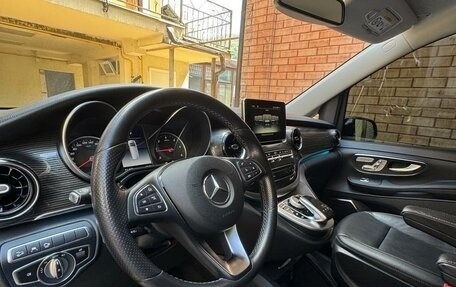 Mercedes-Benz V-Класс, 2019 год, 6 050 000 рублей, 7 фотография