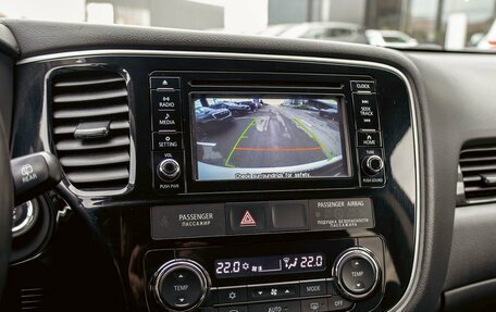 Mitsubishi Outlander III рестайлинг 3, 2018 год, 1 695 000 рублей, 14 фотография