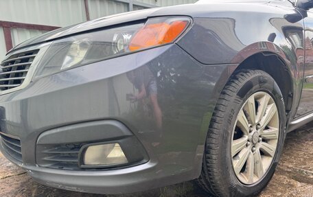 KIA Magentis II рестайлинг, 2010 год, 700 000 рублей, 10 фотография