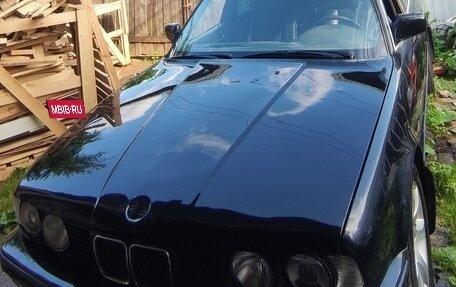 BMW 5 серия, 1991 год, 400 000 рублей, 3 фотография