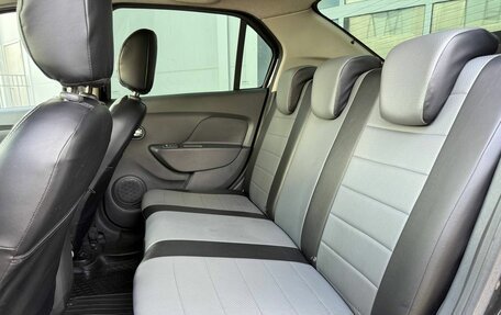 Renault Logan II, 2016 год, 650 000 рублей, 10 фотография