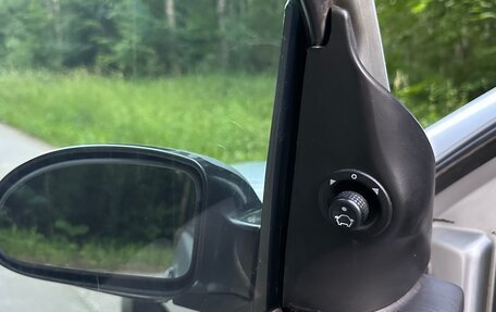 Ford Focus IV, 2005 год, 200 000 рублей, 19 фотография